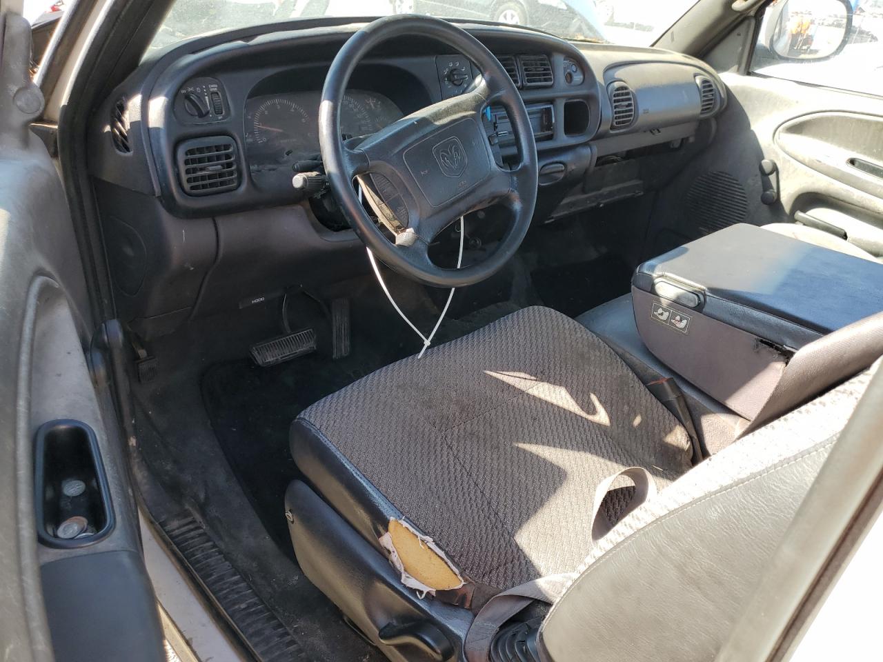 2001 Dodge Ram 2500 VIN: 1B7KC23Z91J607872 Lot: 82150135