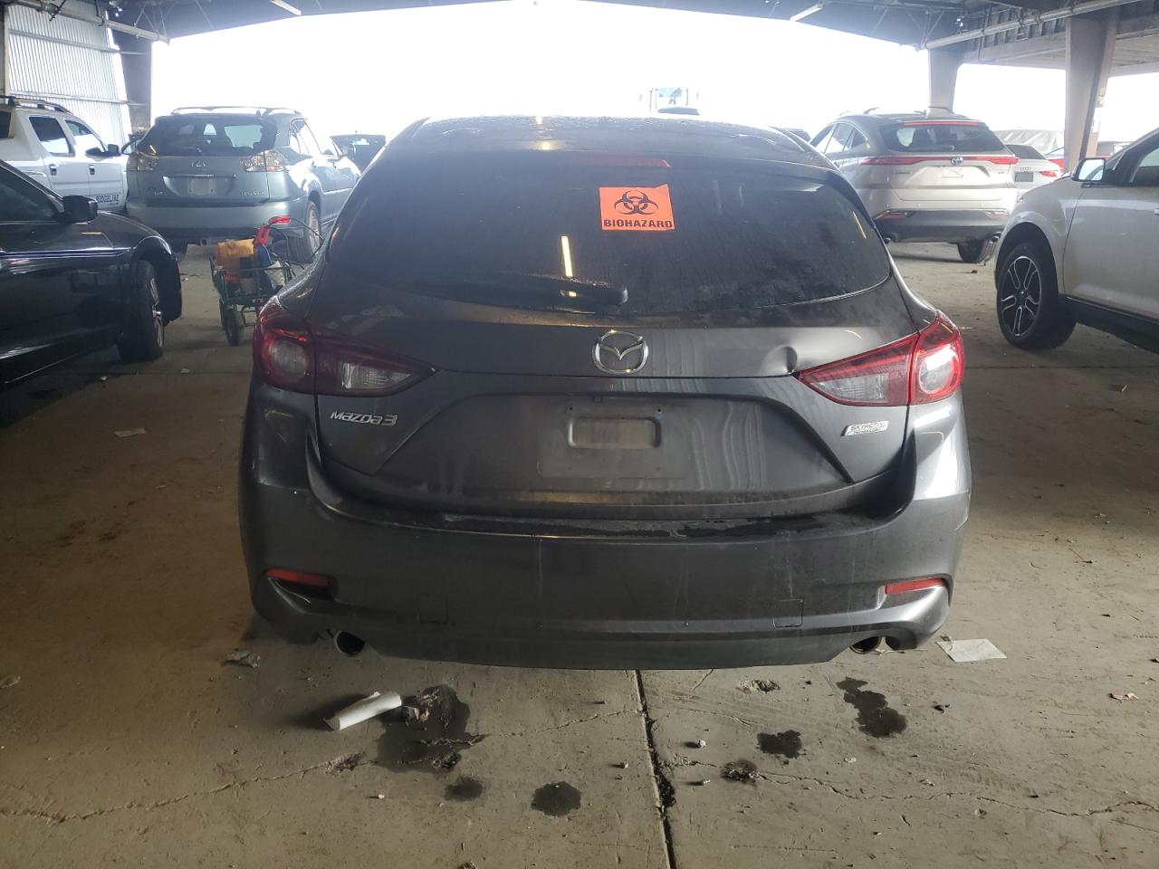 2018 Mazda 3 Touring VIN: 3MZBN1L3XJM271858 Lot: 81675445