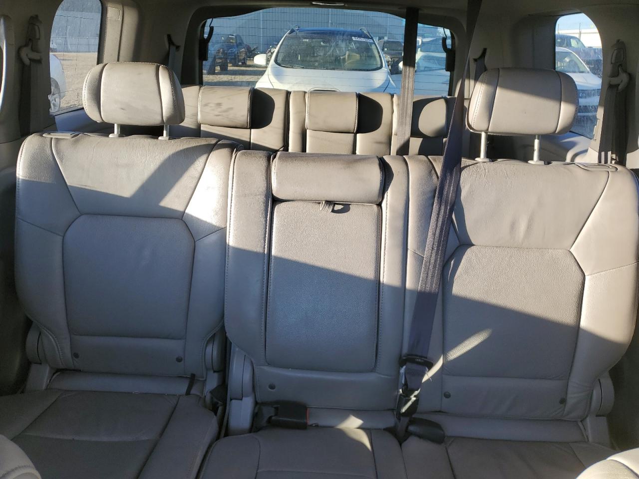 2011 Honda Pilot Exl VIN: 5FNYF4H53BB501445 Lot: 84217655