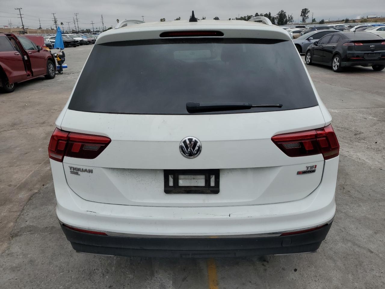 2018 Volkswagen Tiguan Se VIN: 3VV2B7AX4JM184723 Lot: 84053455