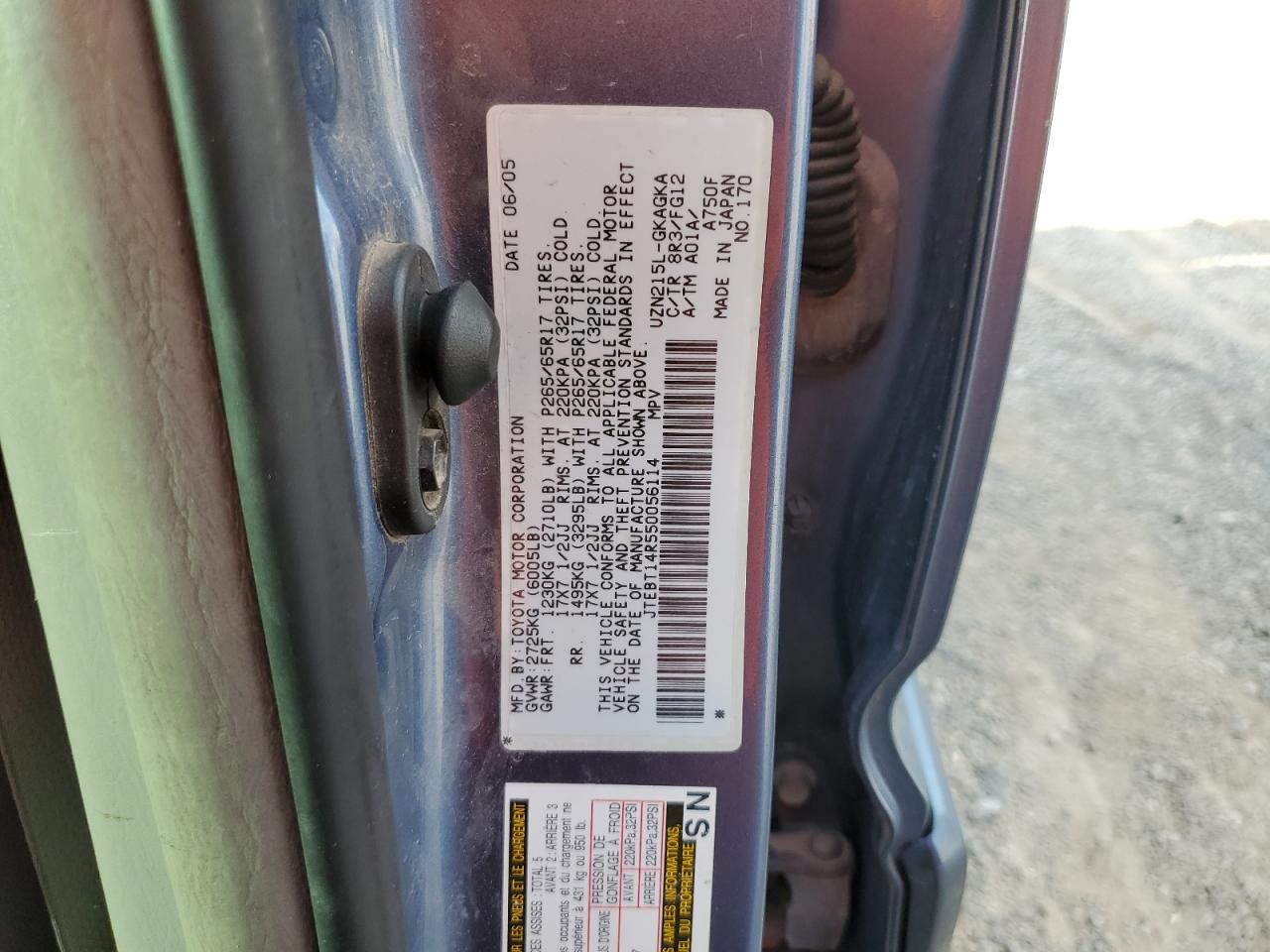 2005 Toyota 4Runner Sr5 VIN: JTEBT14R550056114 Lot: 69631895