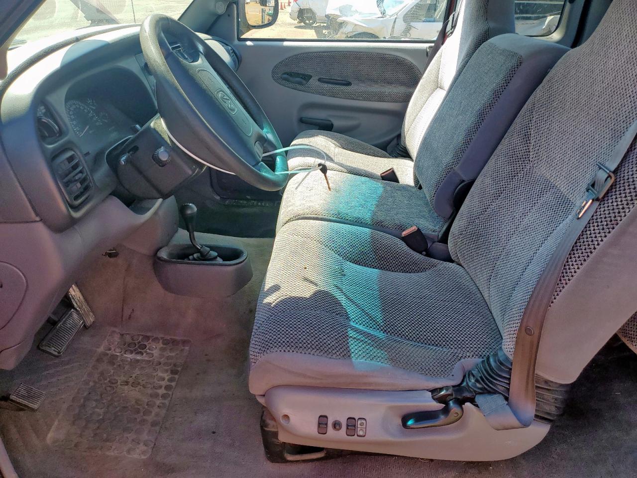 1999 Dodge Ram 1500 VIN: 1B7HF13Z0XJ536971 Lot: 84033895