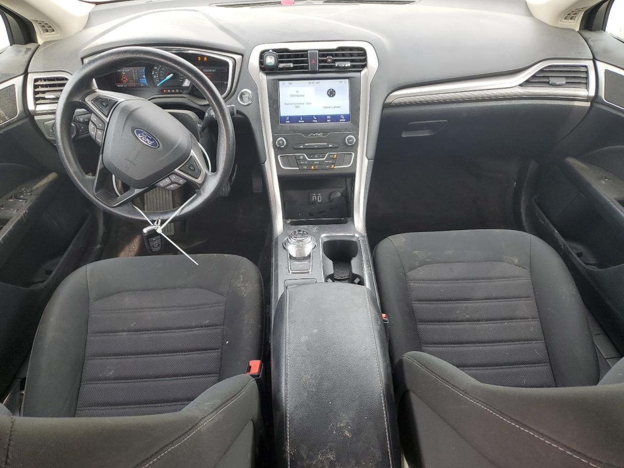 2020 Ford Fusion Se VIN: 3FA6P0HD0LR135714 Lot: 81918605