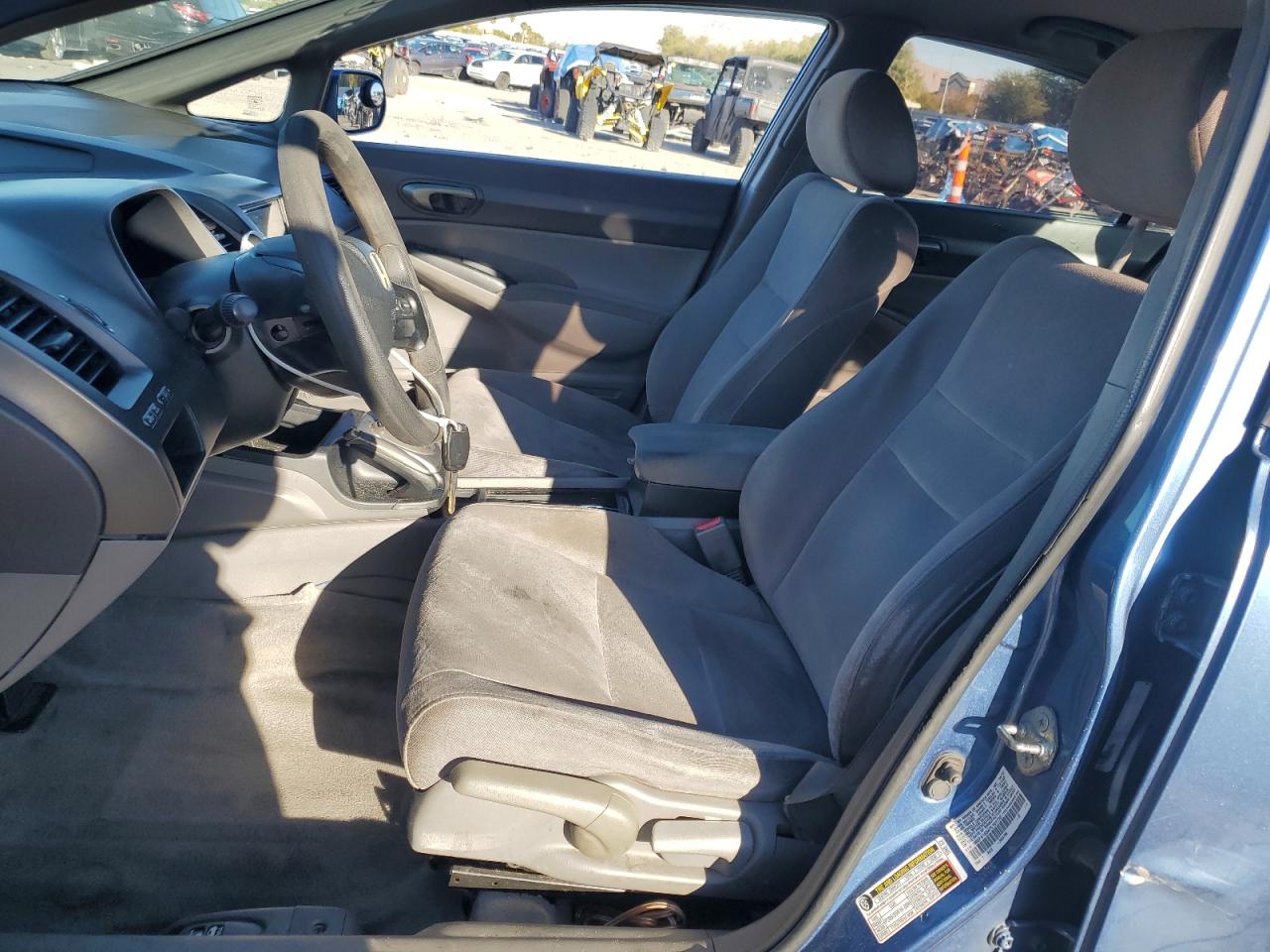 2007 Honda Civic Lx VIN: 1HGFA16547L101732 Lot: 84648975