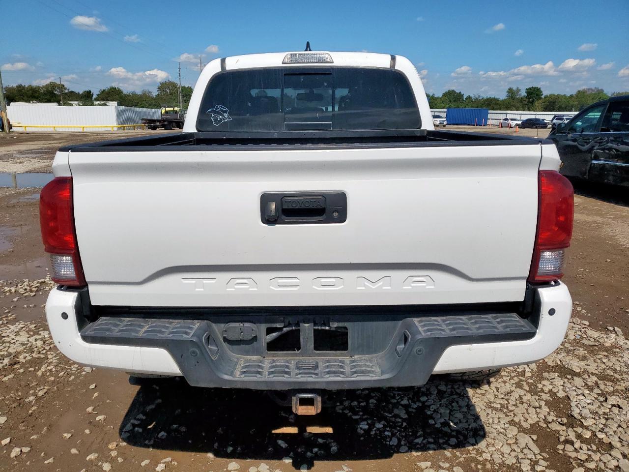 2017 Toyota Tacoma Double Cab VIN: 3TMCZ5AN1HM100773 Lot: 81797575