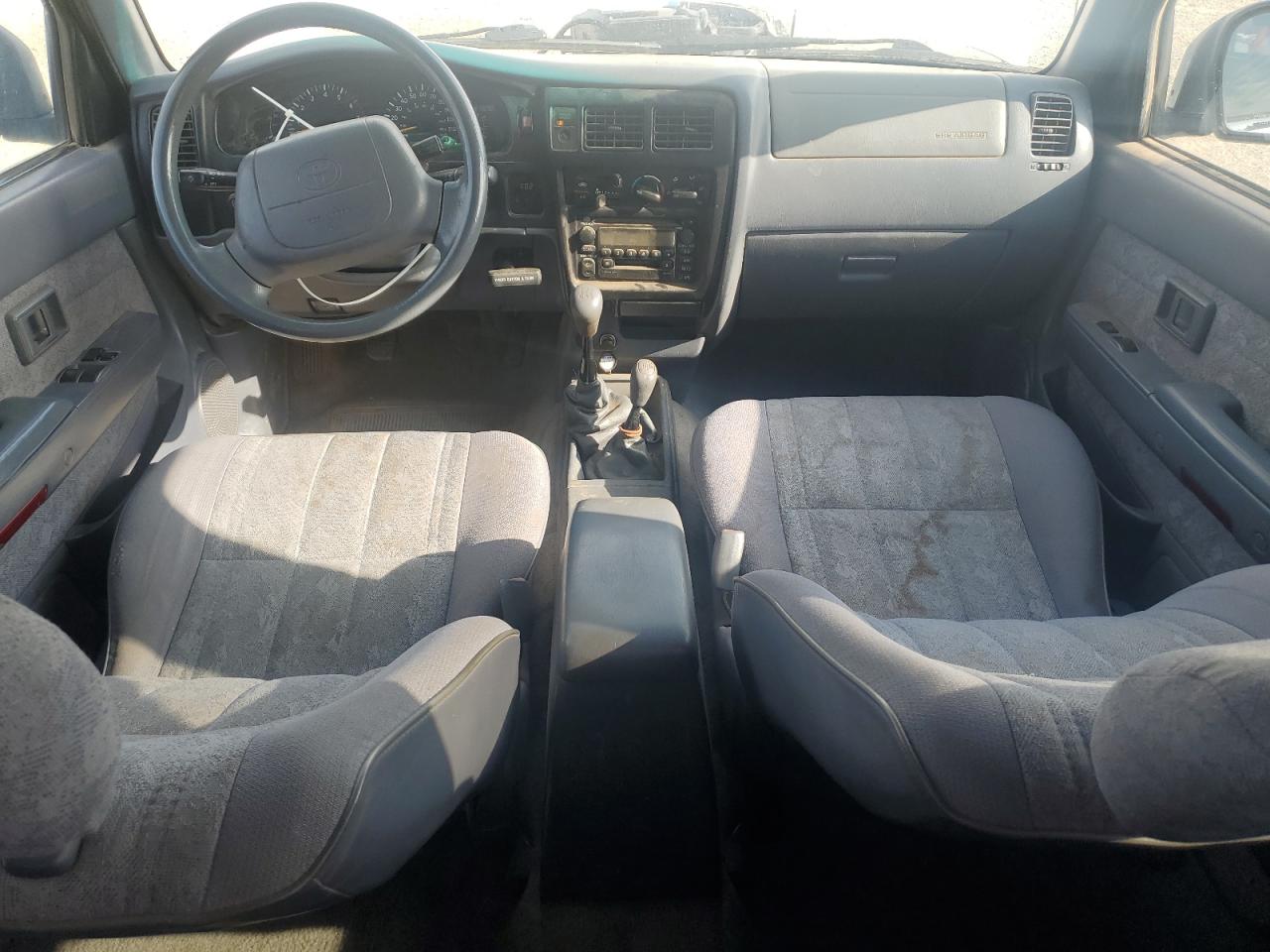 2000 Toyota Tacoma Xtracab VIN: 4TAWN72N0YZ595240 Lot: 72080405