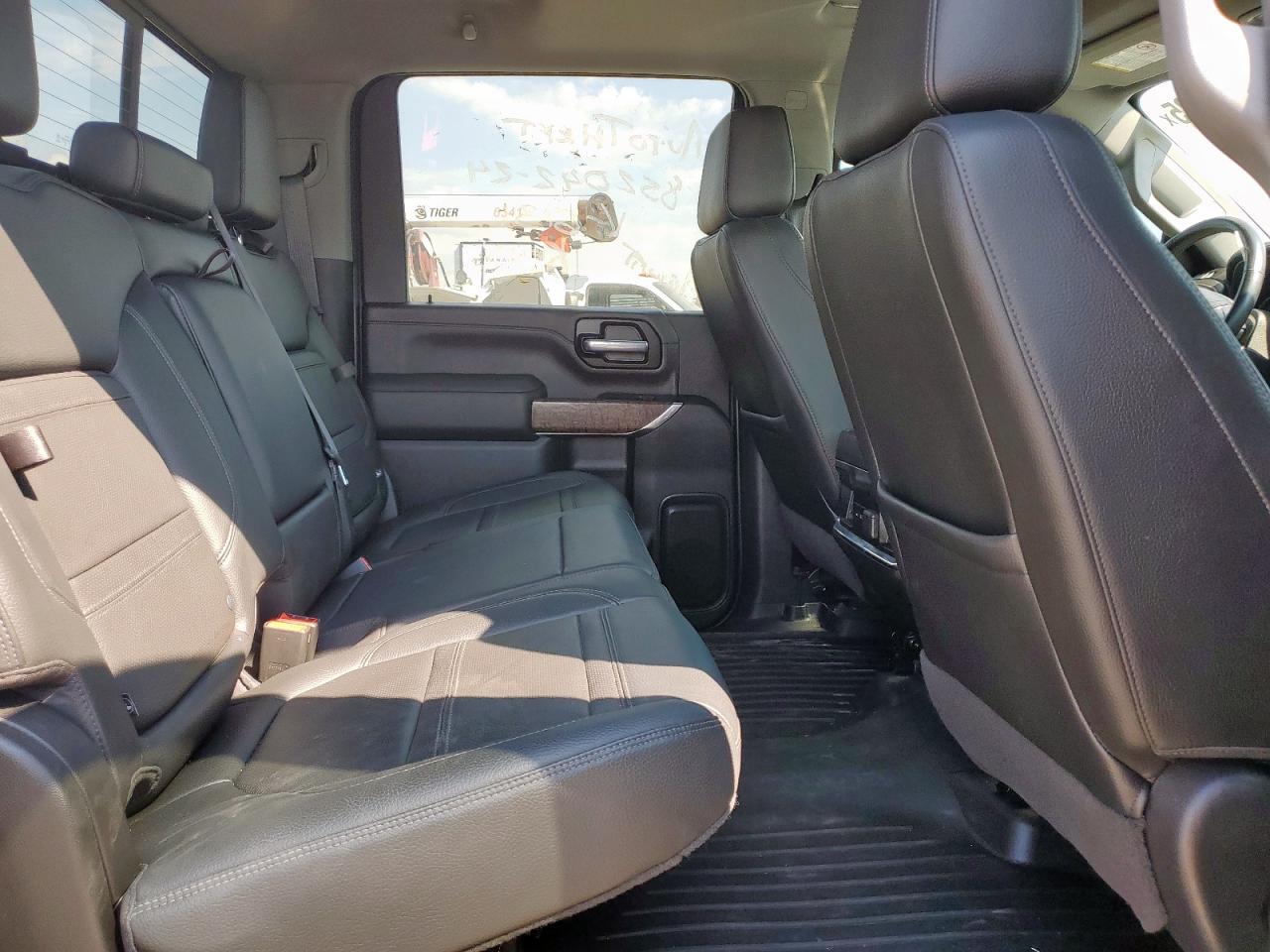 2022 GMC Sierra K3500 Denali VIN: 1GT49WEY7NF226131 Lot: 80471925