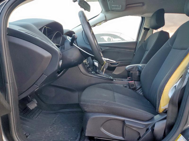  FORD FOCUS 2017 Серый