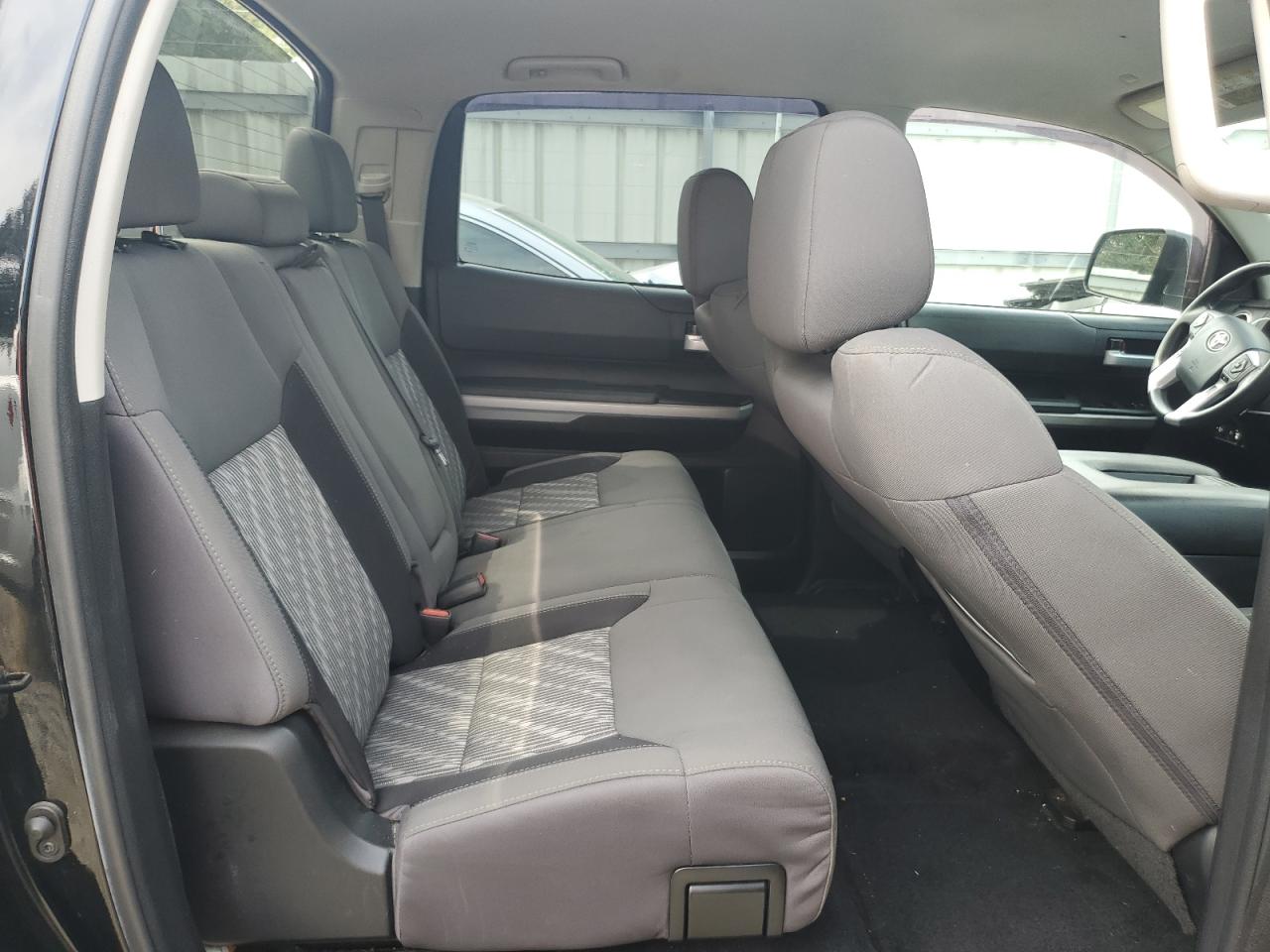 2020 Toyota Tundra Crewmax Sr5 VIN: 5TFDY5F16LX949829 Lot: 81008405