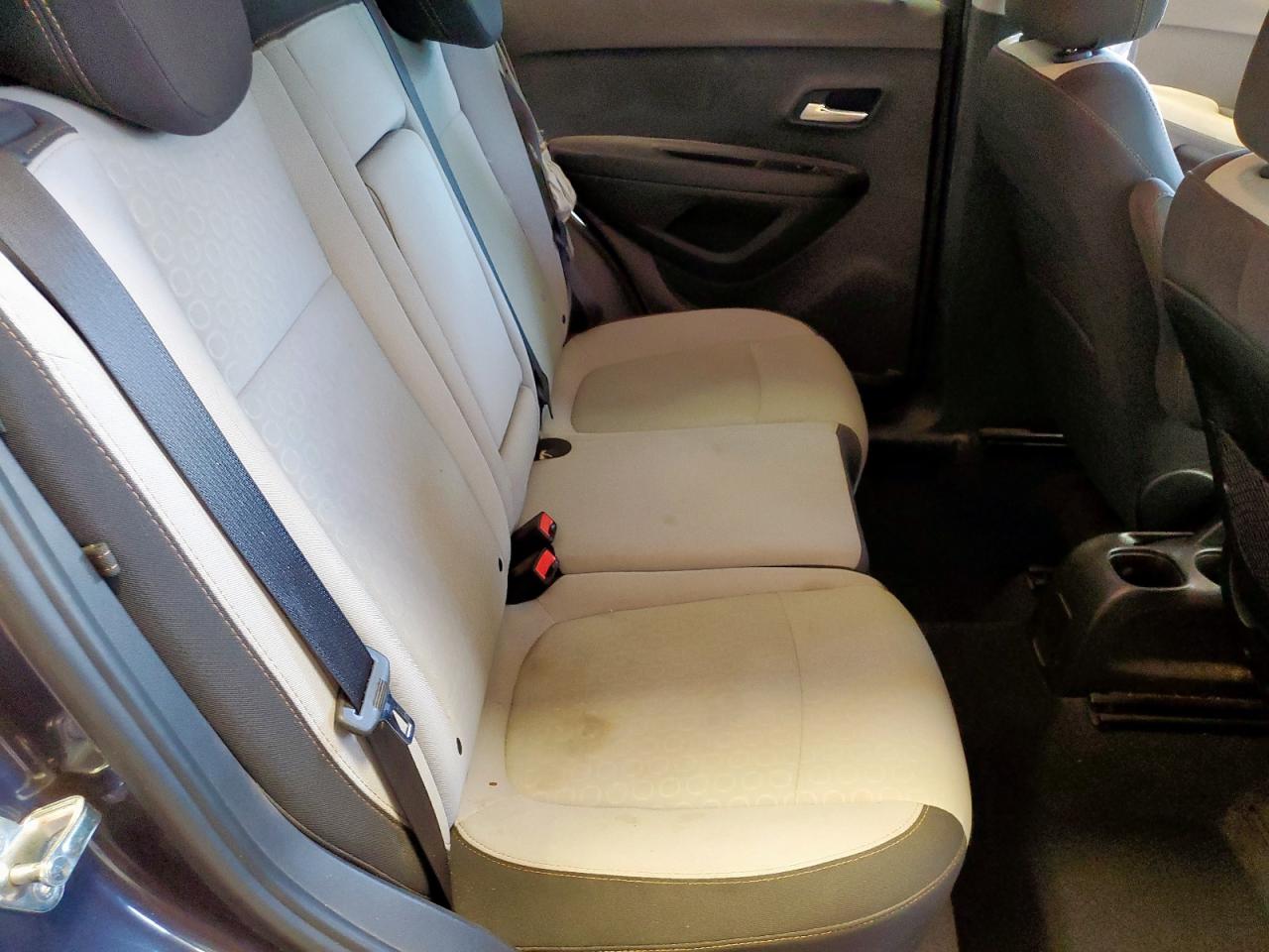 2018 Chevrolet Trax Ls VIN: 3GNCJKSB7JL231672 Lot: 80119635