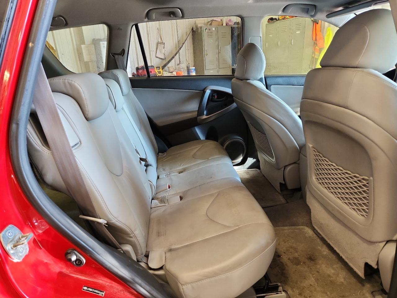 2008 Toyota Rav4 Limited VIN: JTMBK31V985066494 Lot: 80854975