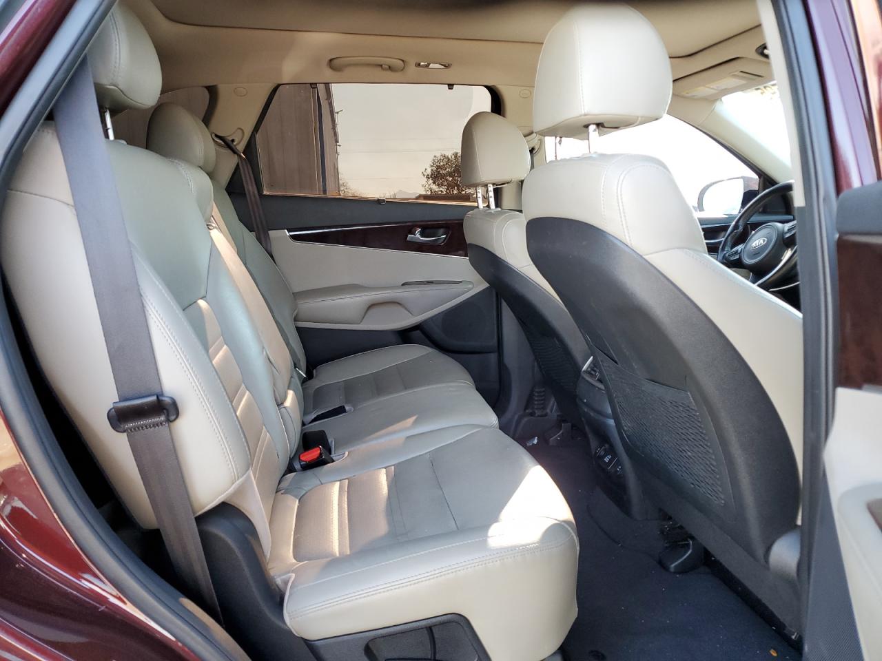 2018 Kia Sorento Ex VIN: 5XYPH4A50JG404839 Lot: 83801595