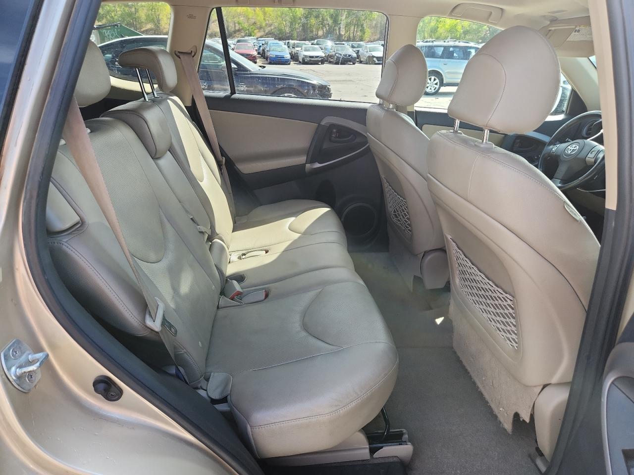 2007 Toyota Rav4 Limited VIN: JTMBK31V076024997 Lot: 84433875