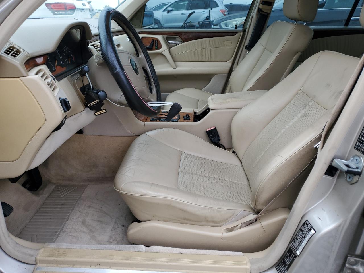 1999 Mercedes-Benz E 320 VIN: WDBJF65H2XA789971 Lot: 82110355