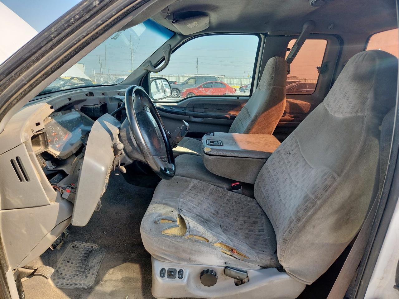 2000 Ford F250 Super Duty VIN: 1FTNX20L2YED10639 Lot: 81487545