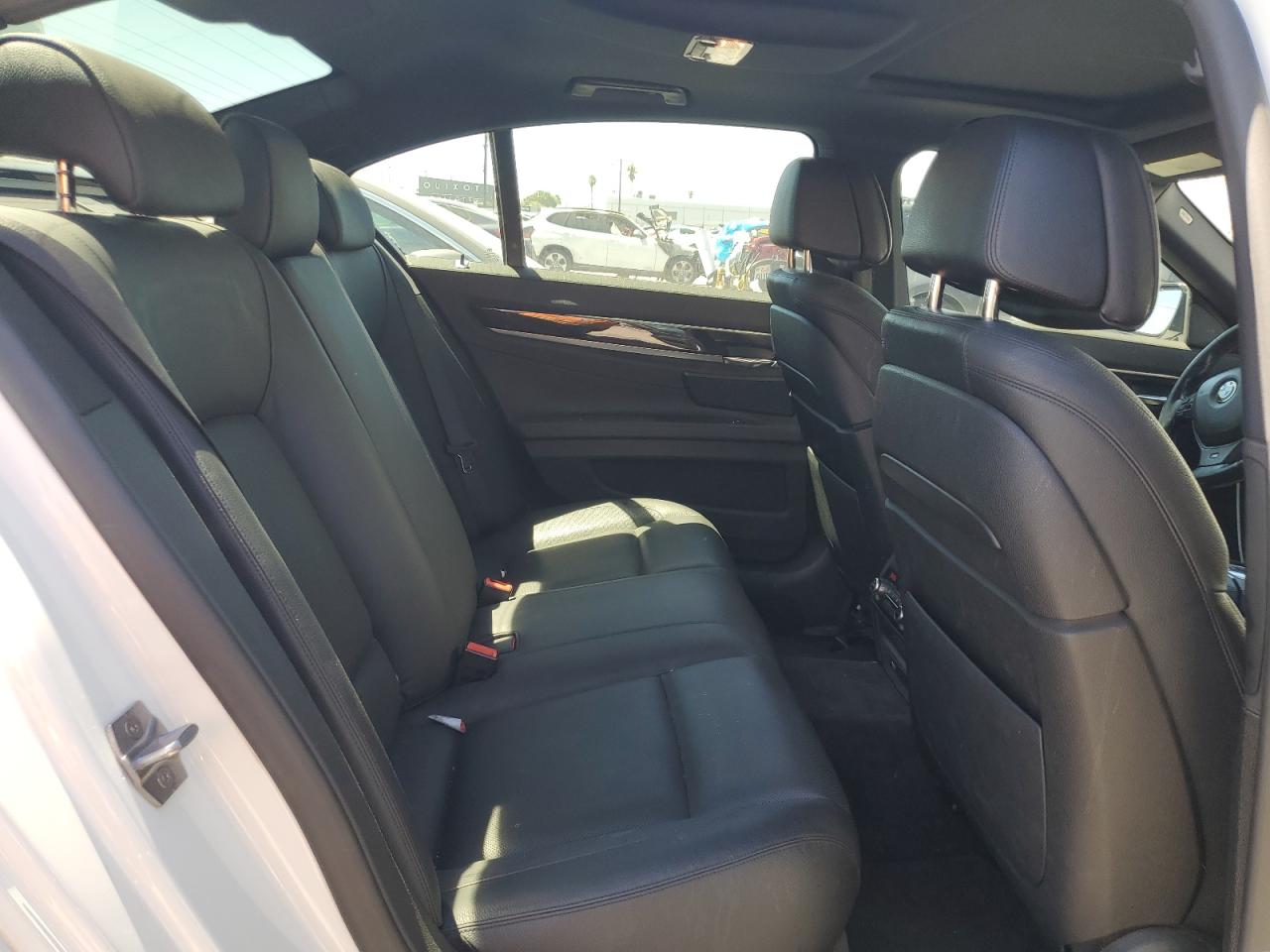 2015 BMW 740 I VIN: WBAYA6C54FD826908 Lot: 71930275