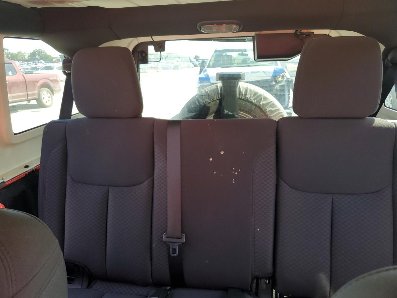 2013 Jeep Wrangler Unlimited Sport VIN: 1C4BJWDG6DL621490 Lot: 72051575