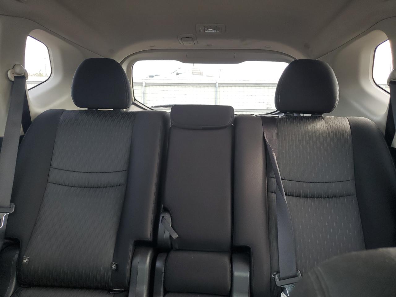 2019 Nissan Rogue S VIN: JN8AT2MV7KW398888 Lot: 84562705