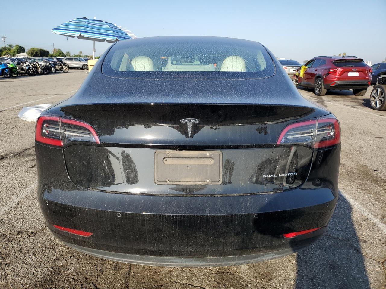 2019 Tesla Model 3 VIN: 5YJ3E1EB1KF213672 Lot: 84233205