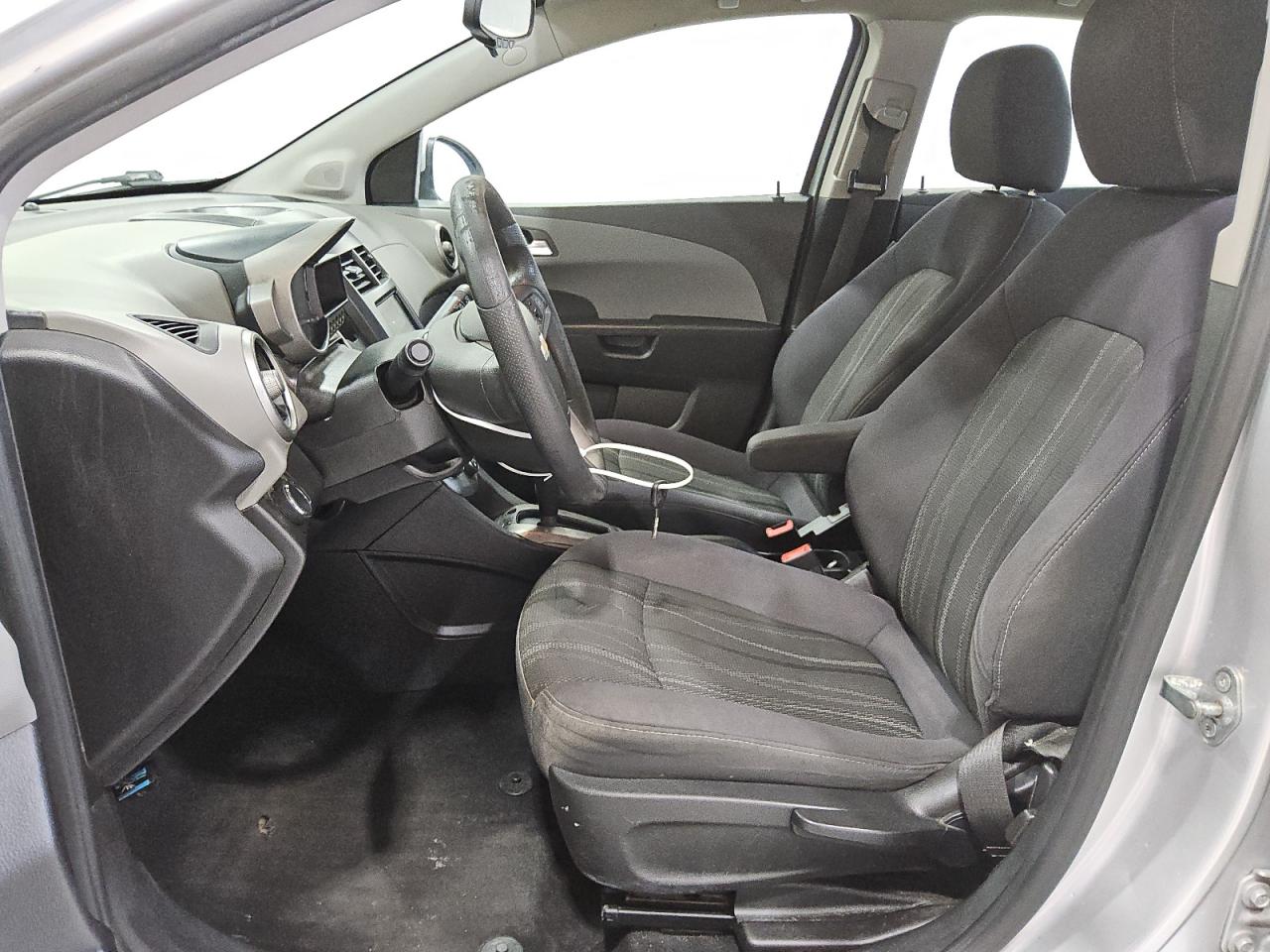 2015 Chevrolet Sonic Lt VIN: 1G1JC5SHXF4113184 Lot: 81031675