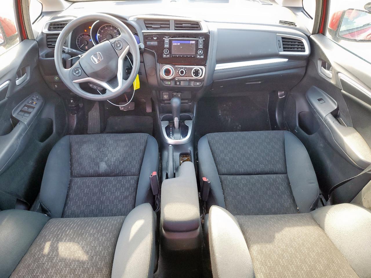 2015 Honda Fit Lx VIN: 3HGGK5H58FM713578 Lot: 83799355
