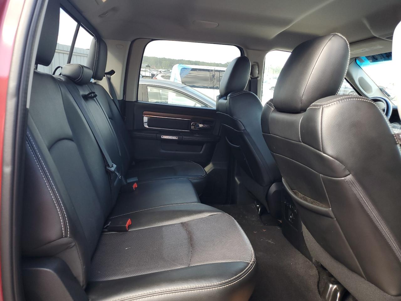 2015 Ram 1500 Laramie VIN: 1C6RR7NT2FS510315 Lot: 81504105