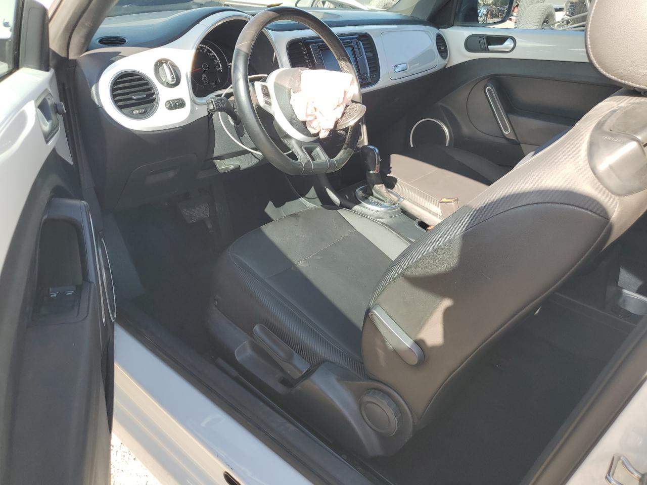 2016 Volkswagen Beetle Se VIN: 3VWJ17AT8GM633689 Lot: 71489065