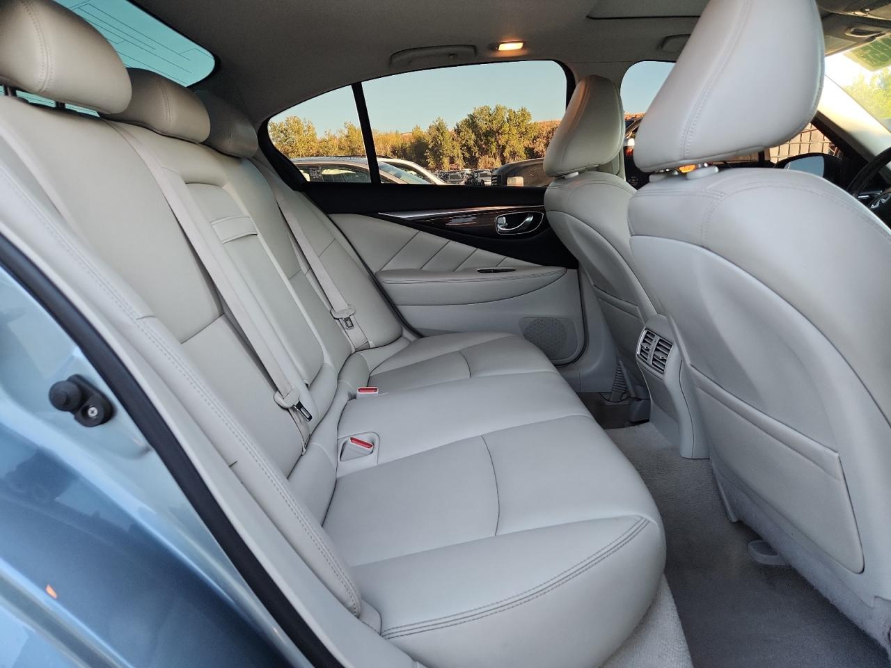 2019 Infiniti Q50 Luxe VIN: JN1EV7AP4KM513830 Lot: 81332415