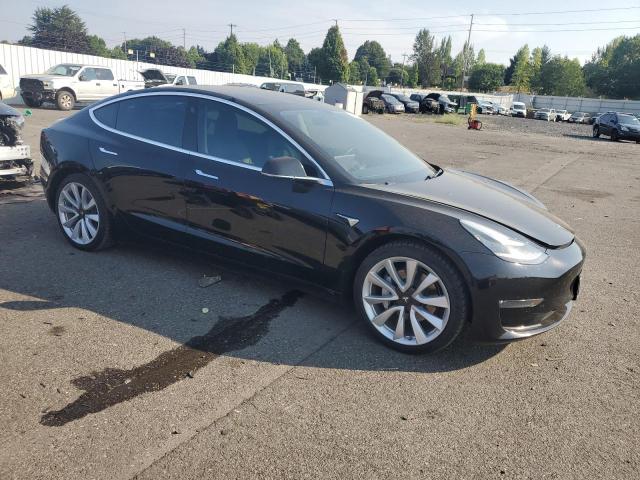  TESLA MODEL 3 2019 Czarny