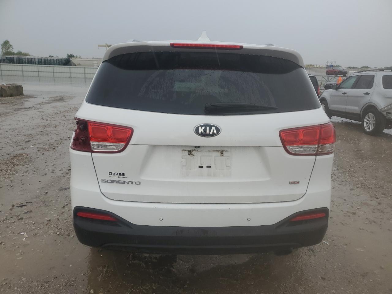 2016 Kia Sorento Lx VIN: 5XYPG4A38GG128498 Lot: 81192525