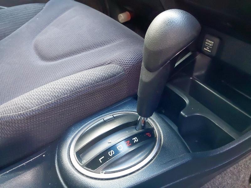2012 HONDA JAZZ 