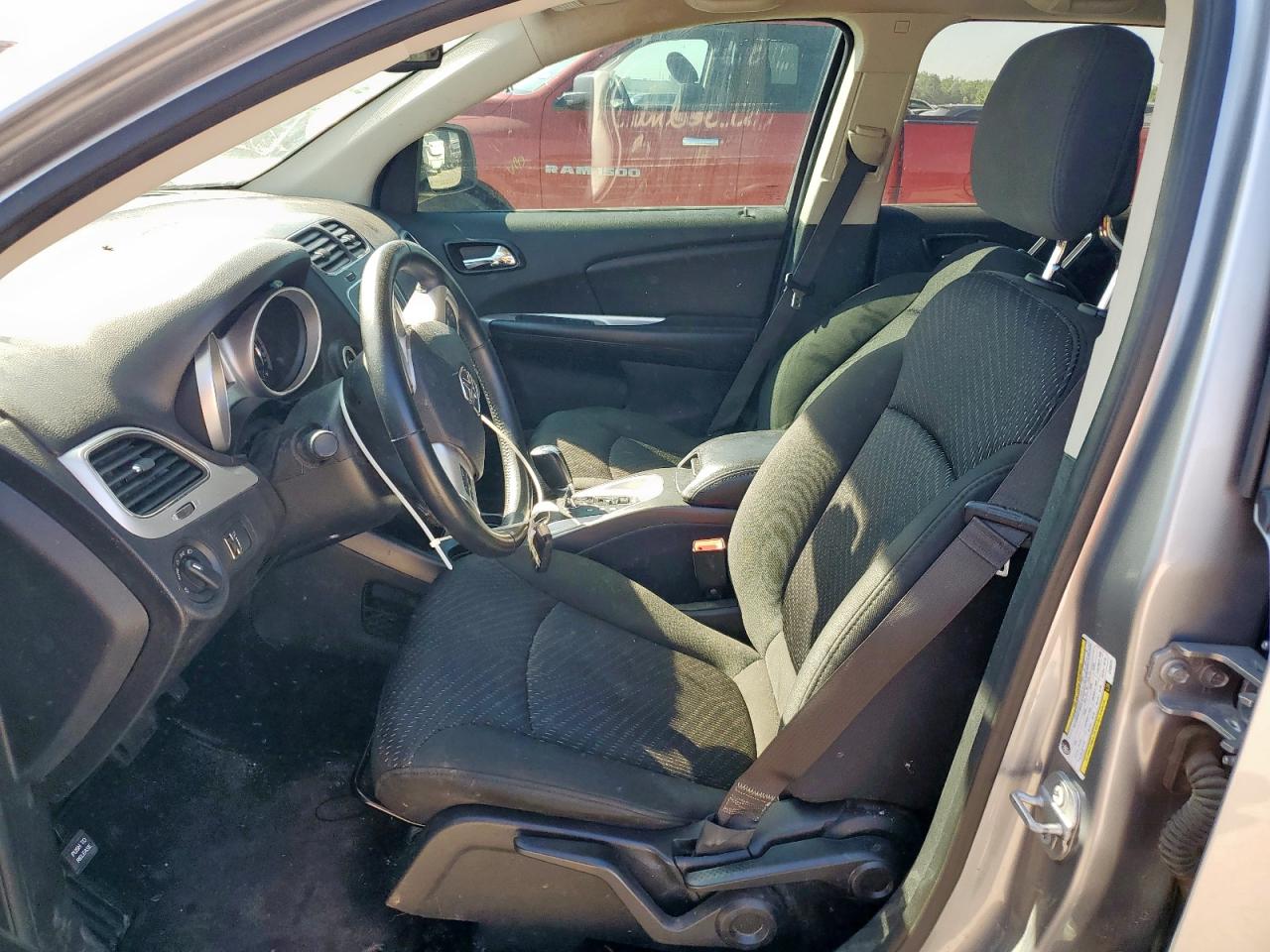 2018 Dodge Journey Se VIN: 3C4PDCAB4JT535731 Lot: 81845315