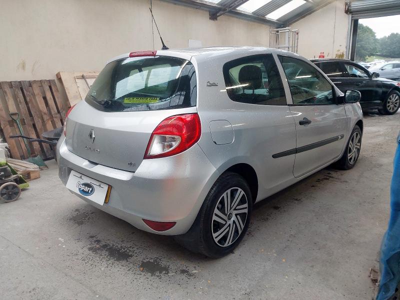 2011 RENAULT CLIO BIZU