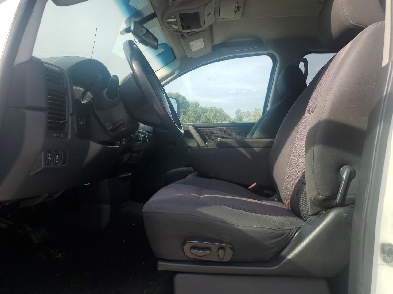 2009 Nissan Titan Xe VIN: 1N6AA07C29N302355 Lot: 81566505