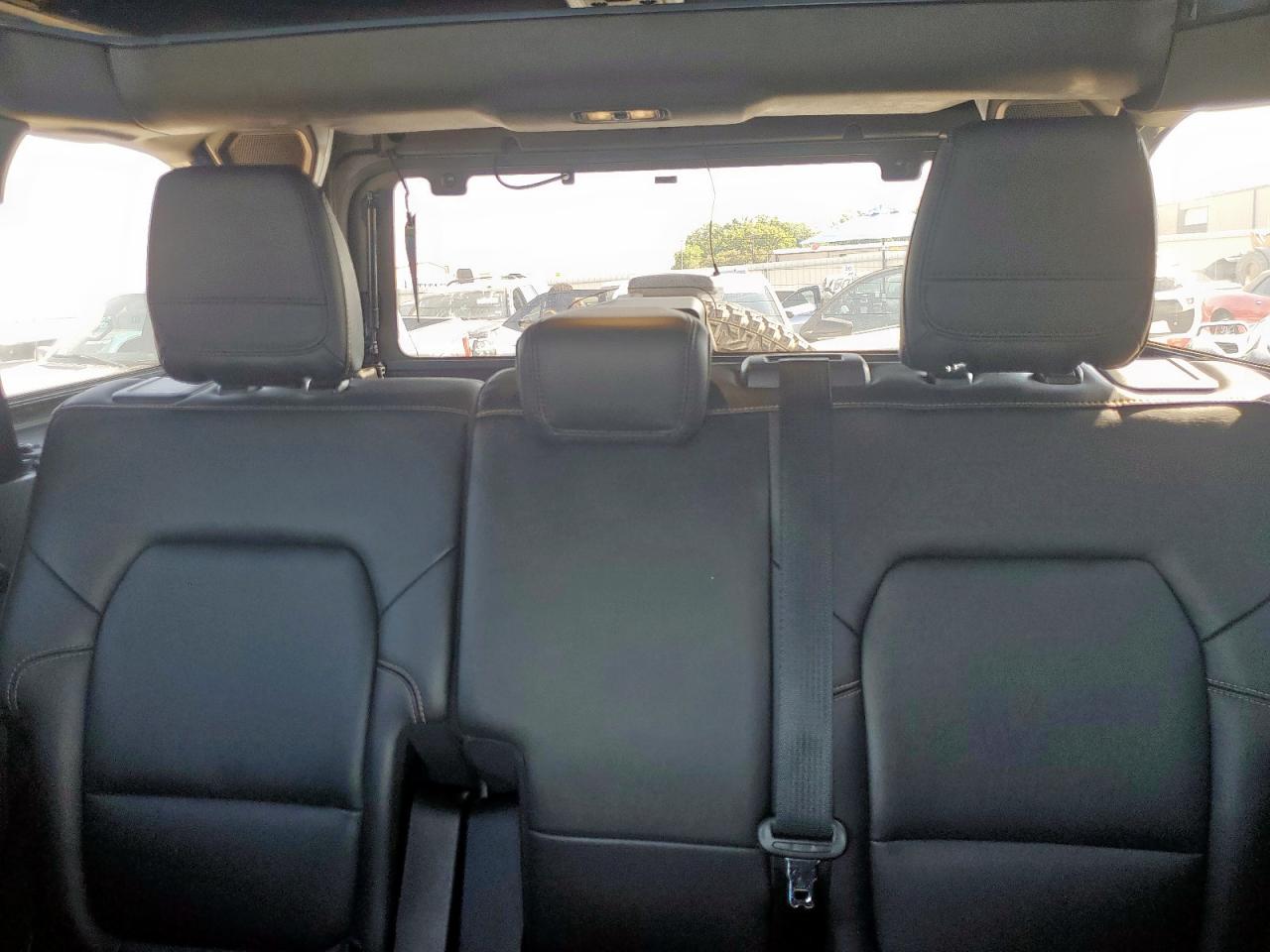 2023 Ford Bronco Base VIN: 1FMEE5DHXPLB81049 Lot: 81023315