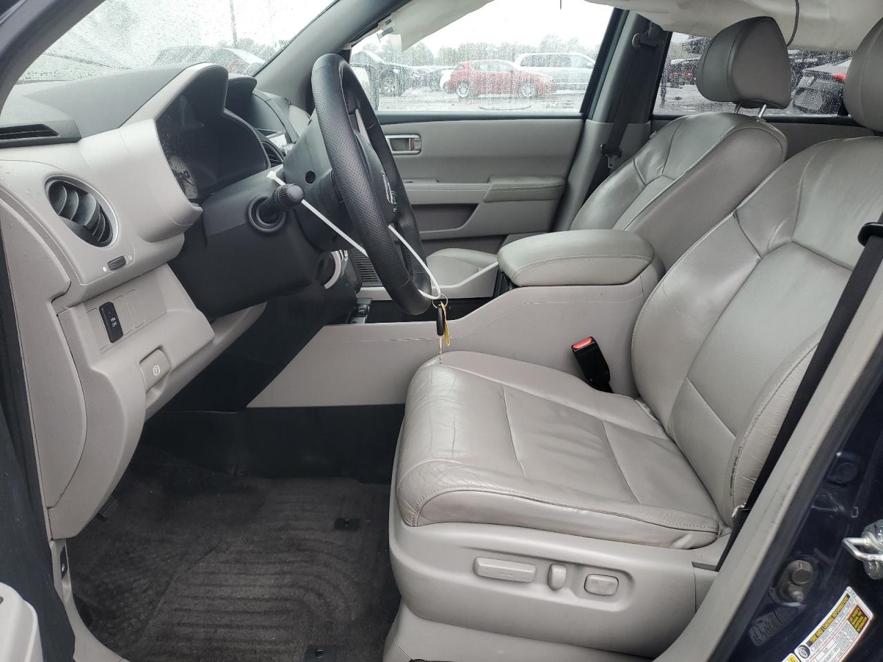 2011 Honda Pilot Exl VIN: 5FNYF4H54BB043222 Lot: 81064215