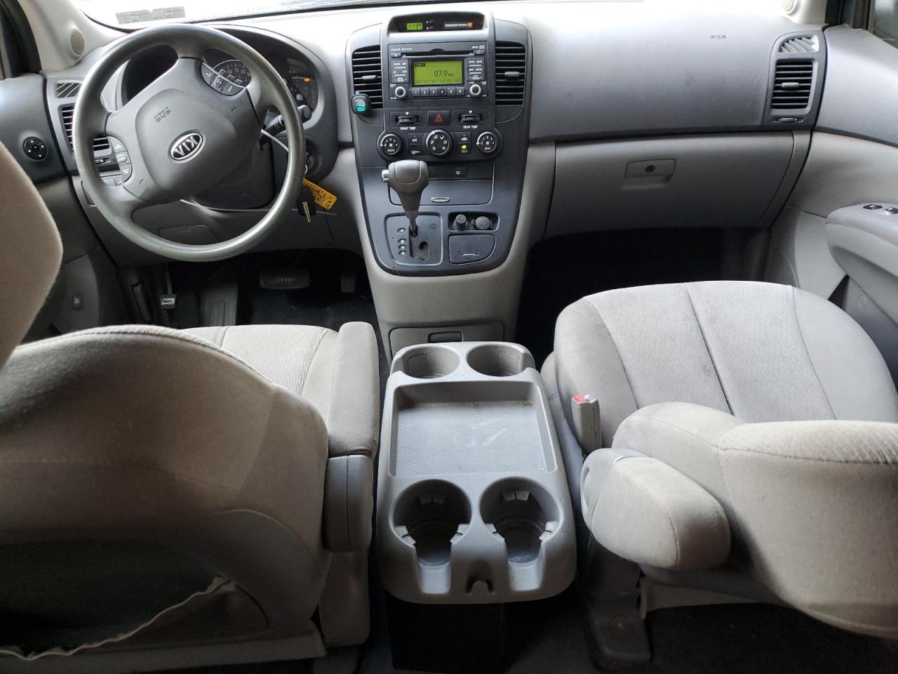 2011 Kia Sedona Lx VIN: KNDMG4C71B6388160 Lot: 81645635