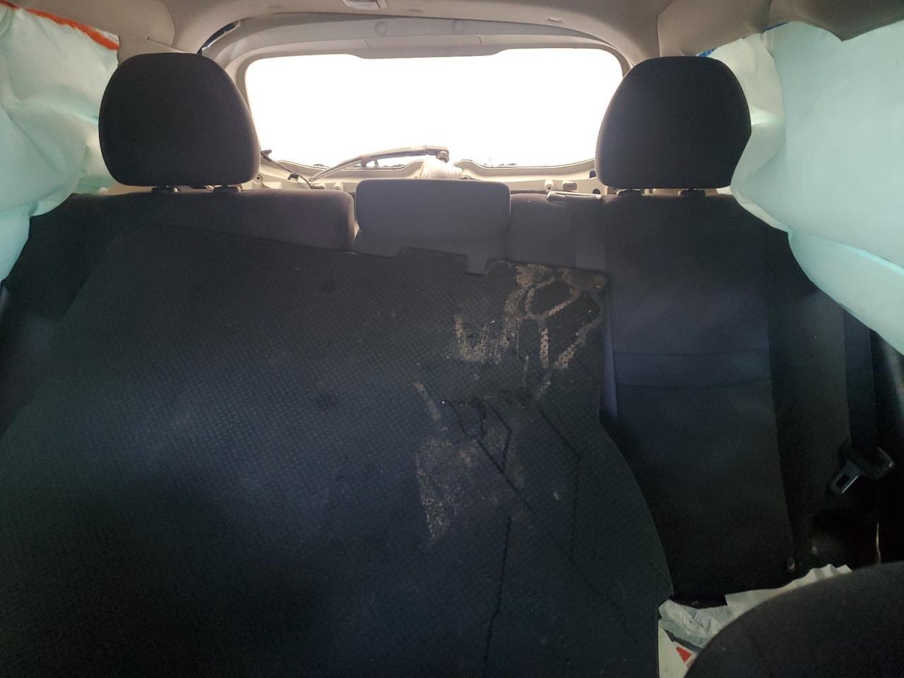 2015 Nissan Rogue S VIN: KNMAT2MT8FP573580 Lot: 81332455