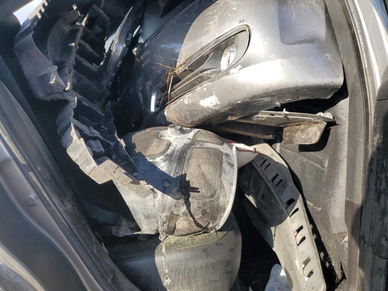 2011 Chrysler 300 Limited VIN: 2C3CA5CG8BH583985 Lot: 81415225