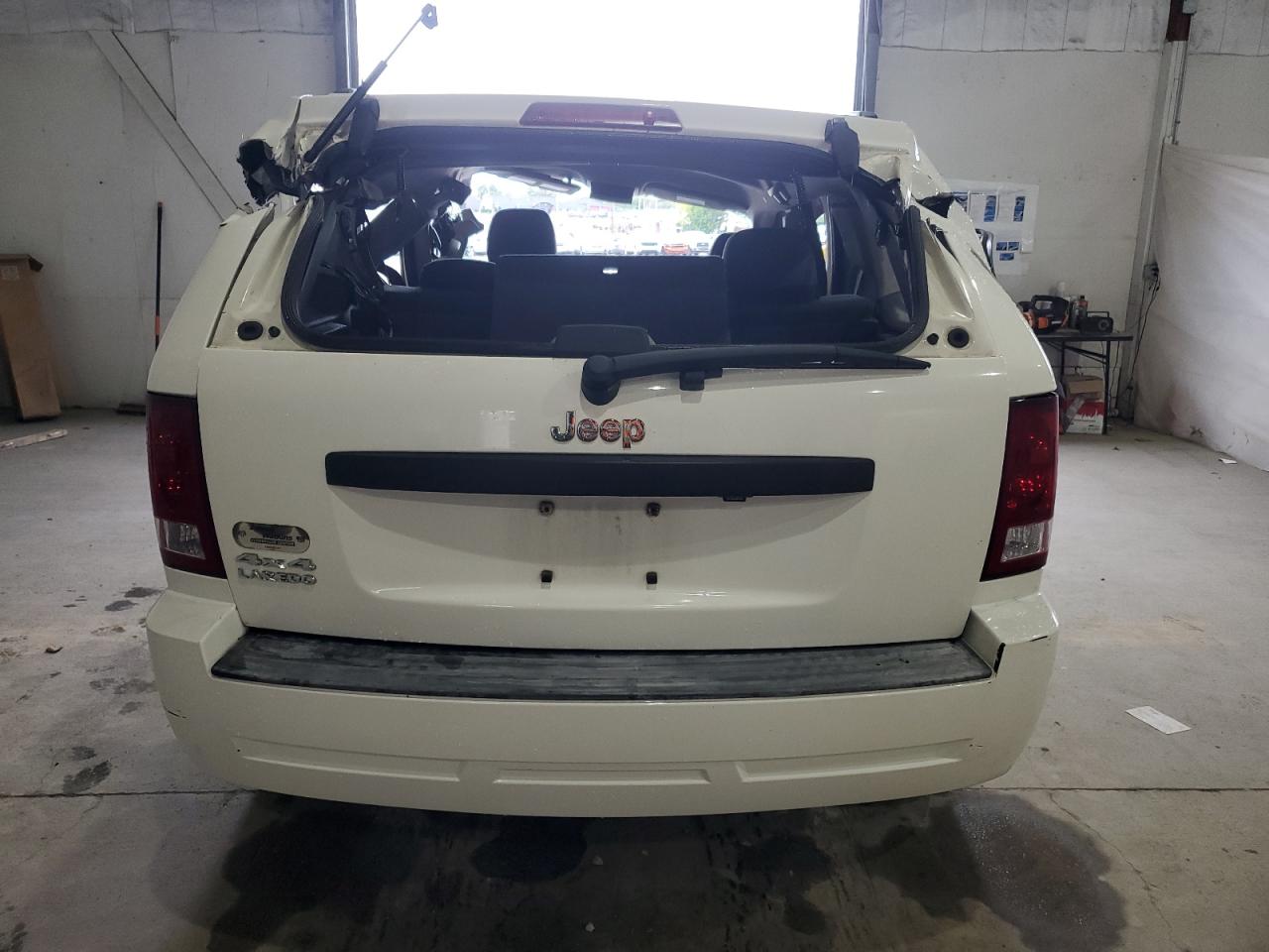 2007 Jeep Grand Cherokee Laredo VIN: 1J8GR48K27C609982 Lot: 81655575