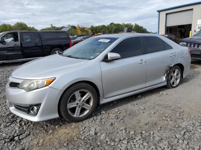  TOYOTA CAMRY 2012 Srebrny