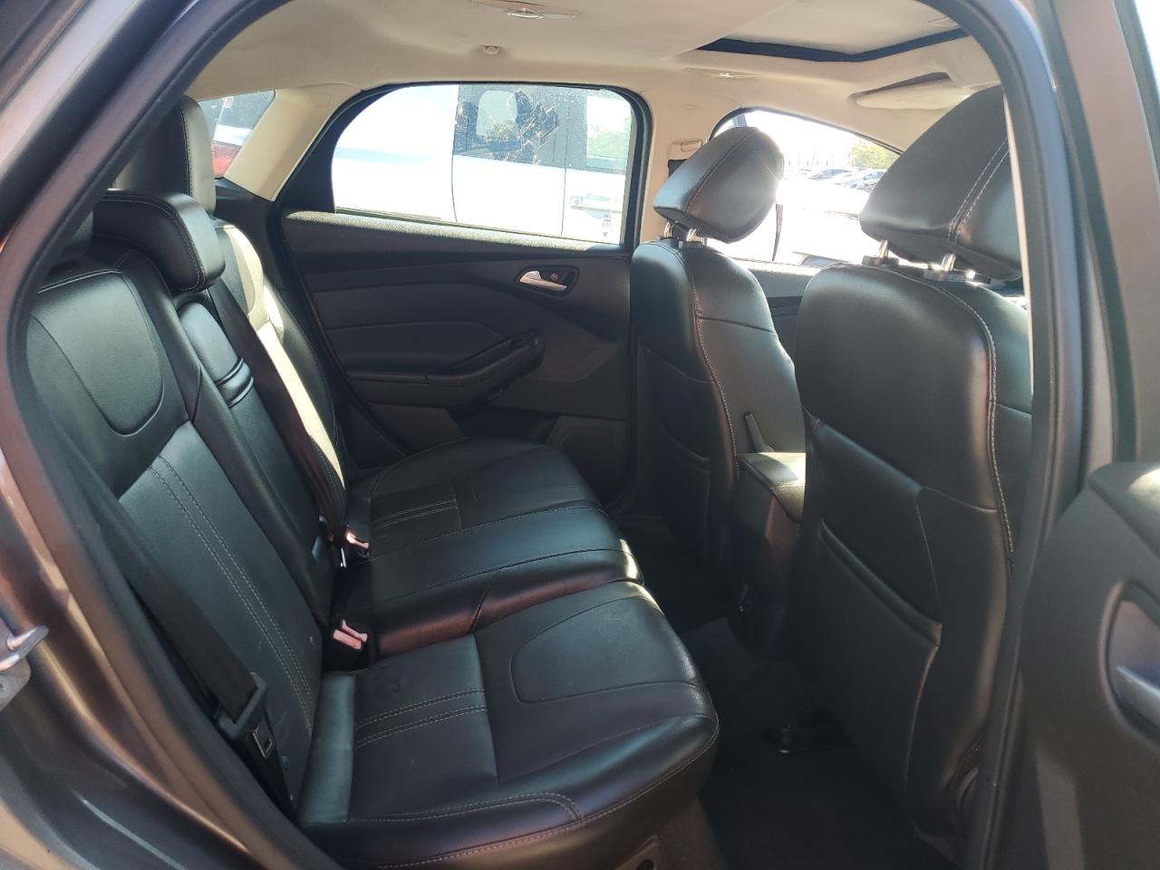 2013 Ford Focus Se VIN: 1FADP3K24DL227800 Lot: 72025635