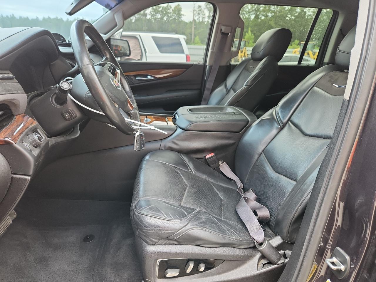 2015 Cadillac Escalade Esv Luxury VIN: 1GYS3HKJ4FR277575 Lot: 70989265