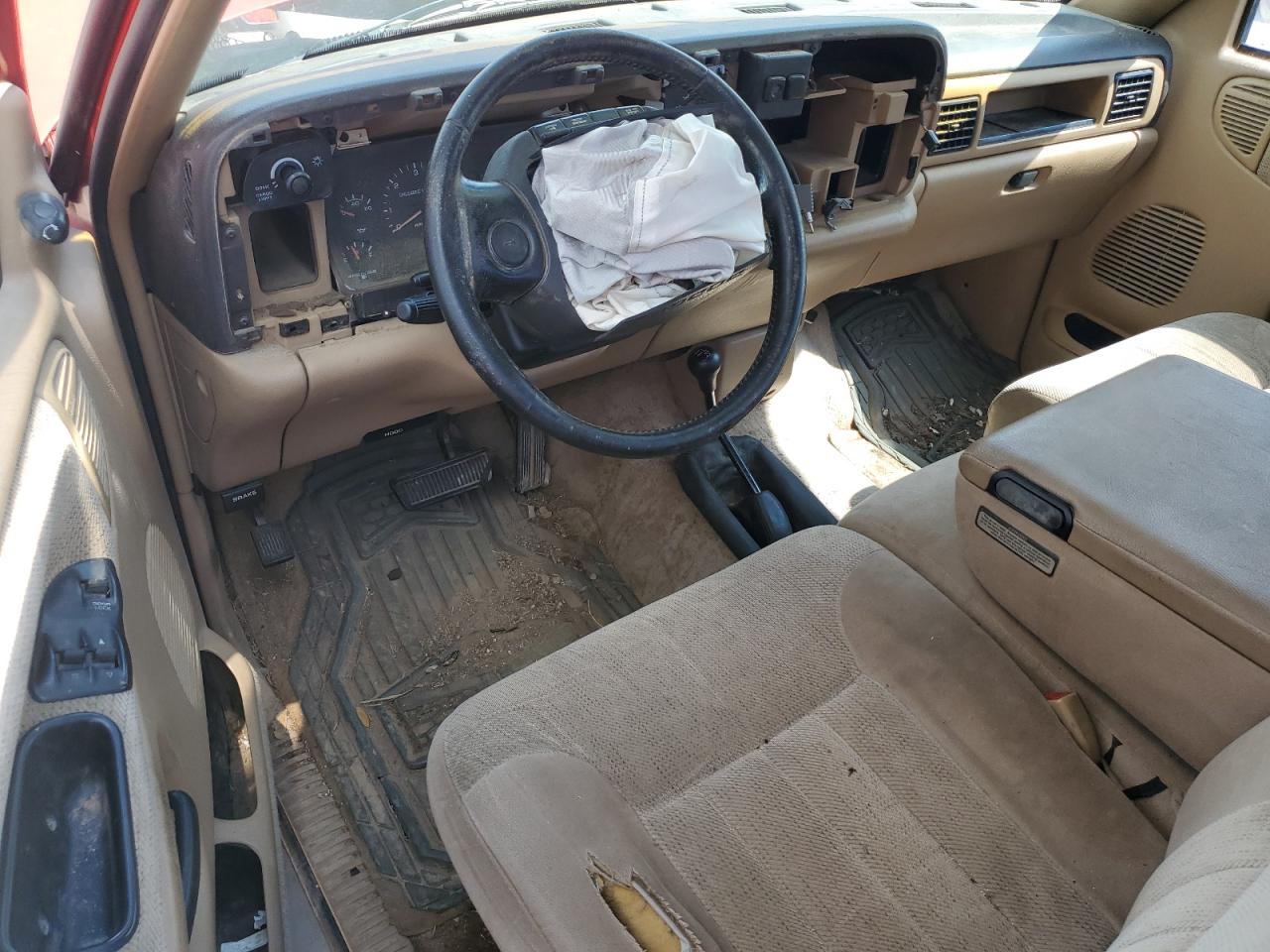 1997 Dodge Ram 1500 VIN: 1B7HF16ZXVS142896 Lot: 68548175