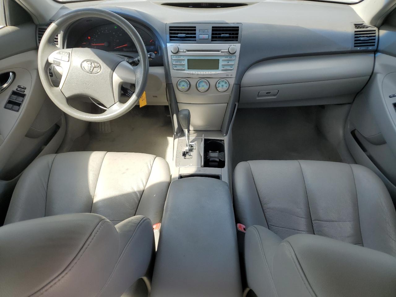 2007 Toyota Camry Ce VIN: 4T1BE46K37U587562 Lot: 70915215