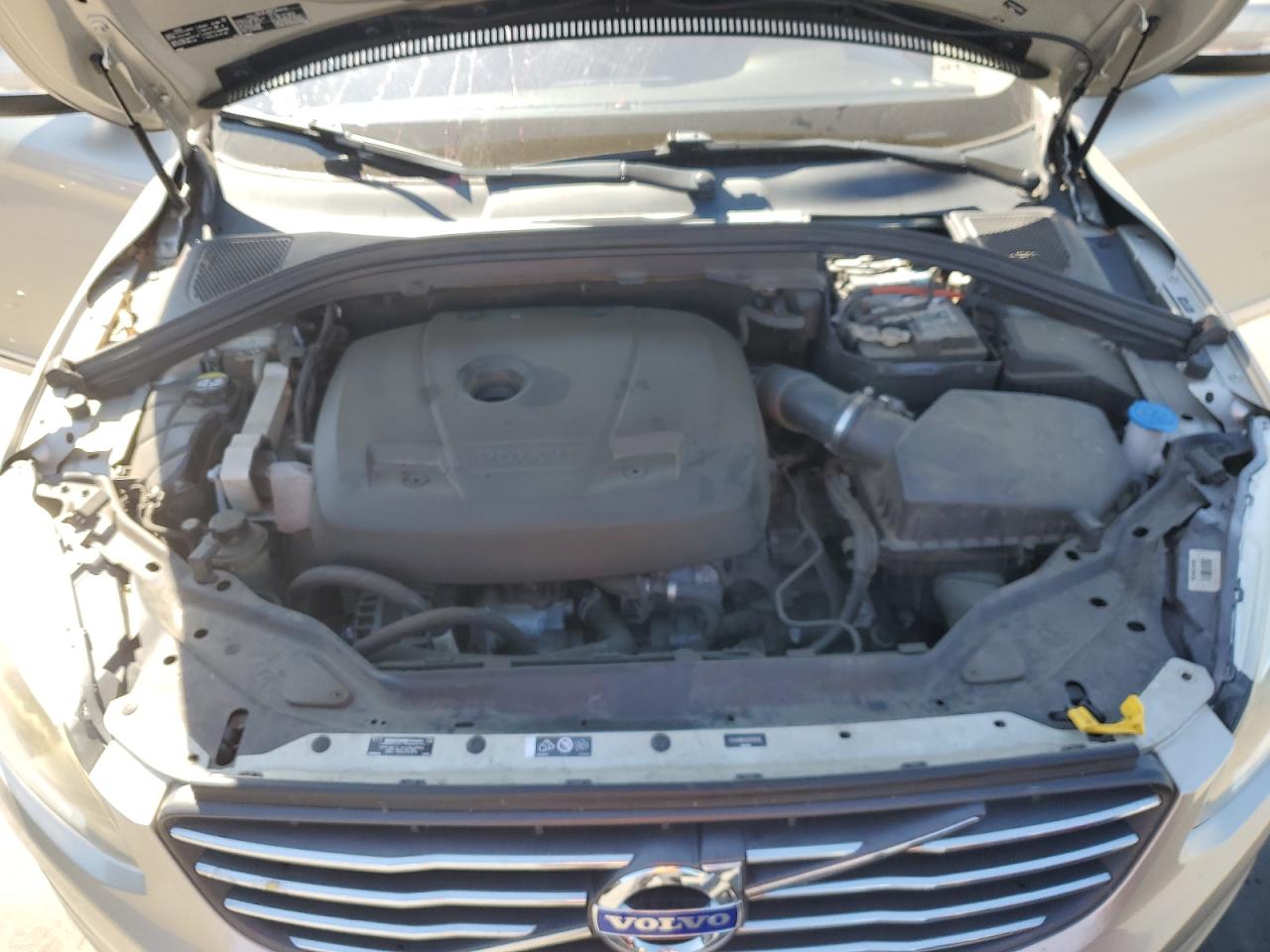 2017 Volvo Xc60 T5 Inscription VIN: YV440MRU3H2001915 Lot: 81512965