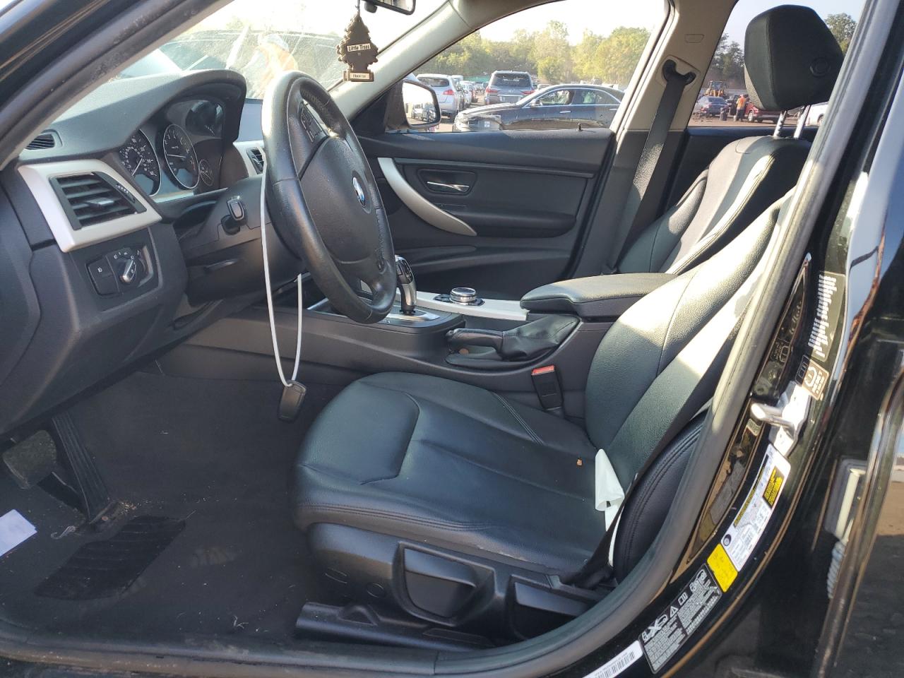 2015 BMW 320 I xDrive VIN: WBA3C3G56FNS73332 Lot: 81067435