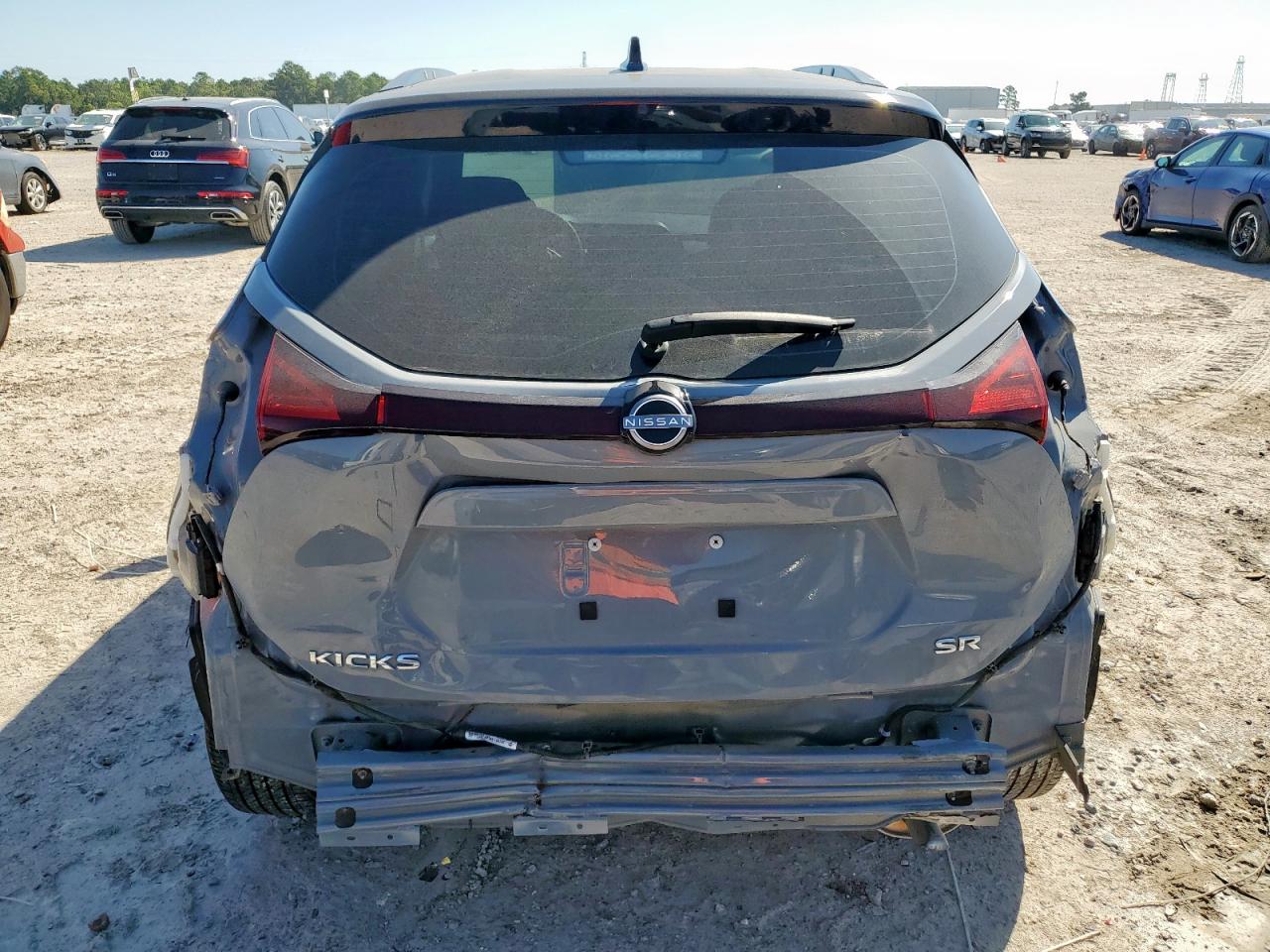 2023 Nissan Kicks Sr VIN: 3N1CP5DV6PL572119 Lot: 84232445