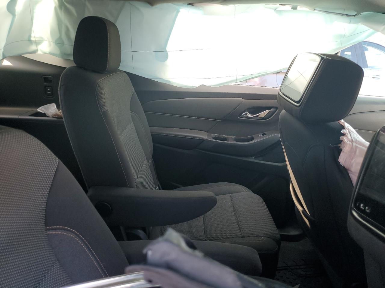 2019 Chevrolet Traverse Lt VIN: 1GNERGKW1KJ106984 Lot: 71882665