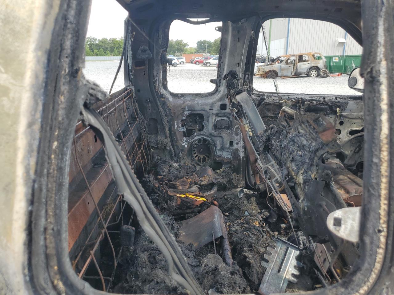 2002 Ford F150 VIN: 2FTRX18L82CA41348 Lot: 81462745